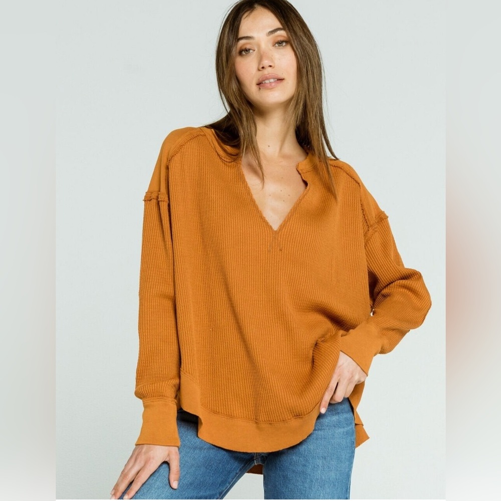 We The Free Rust V-Neck Owen Thermal long sleeve top size large
